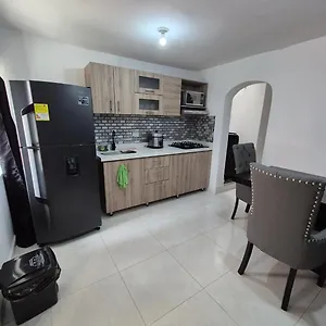 Bonito Y Elegante Medellín